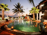 BOOMERANG VILLAGE COTTAGE